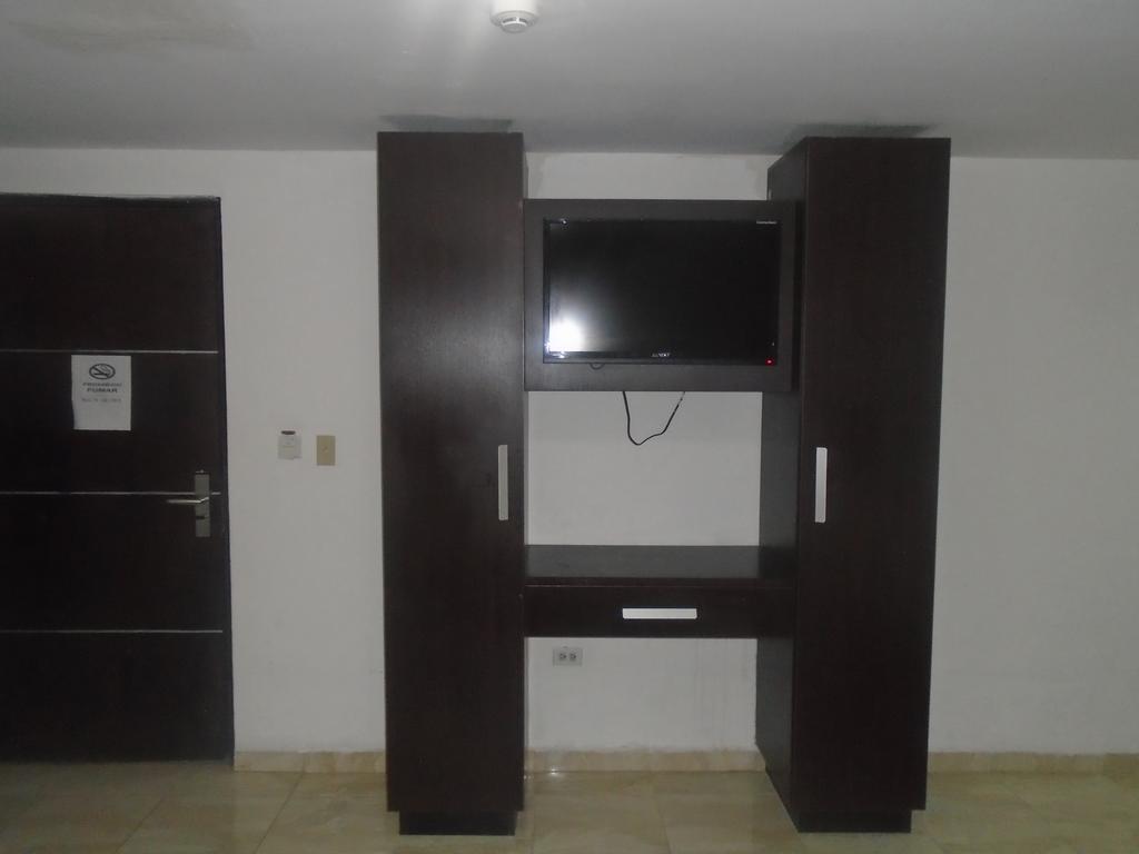 Hotel Residencial Mexico Ciudad de Panamá Exterior foto